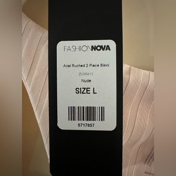 •Ariel Rushed 2 Piece Bikini• - Picture 6 of 6